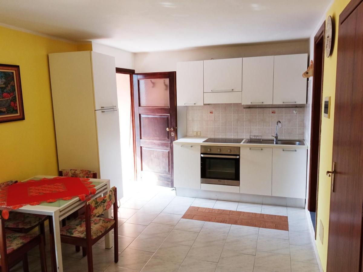 Cute Little Flat With View, 20 Mins To Bgy Airport Apartment Pradalunga Luaran gambar